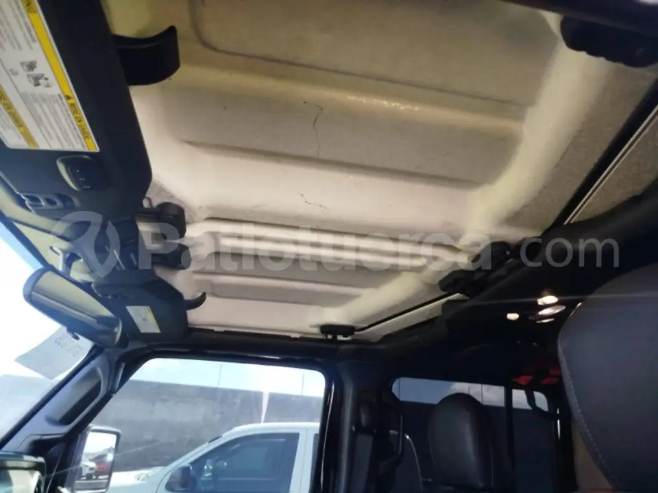 Foto 14 de Jeep GLADIATOR SPORT