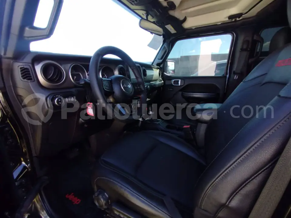 Foto 15 de Jeep GLADIATOR SPORT