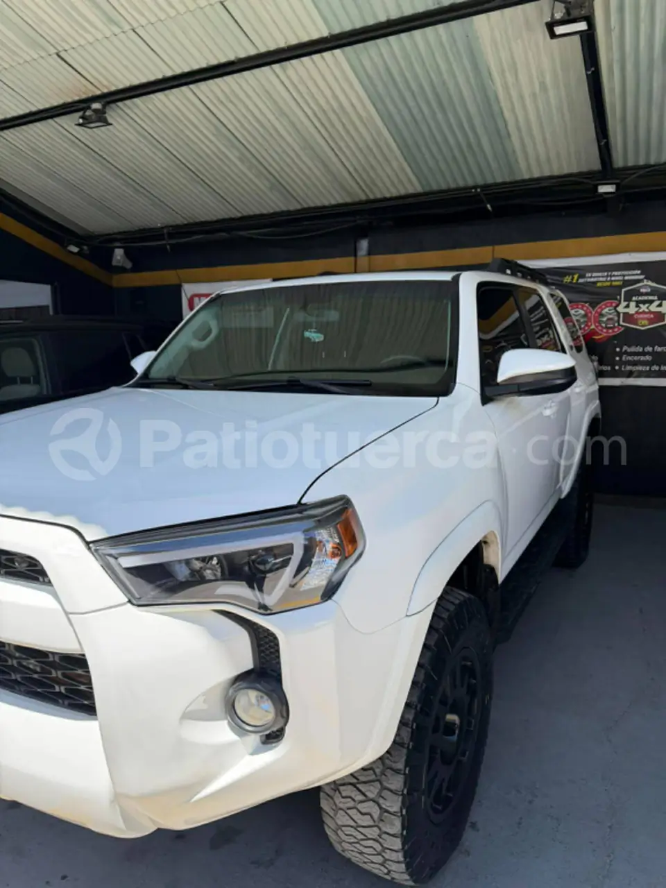 Foto 1 de Toyota 4Runner SR5