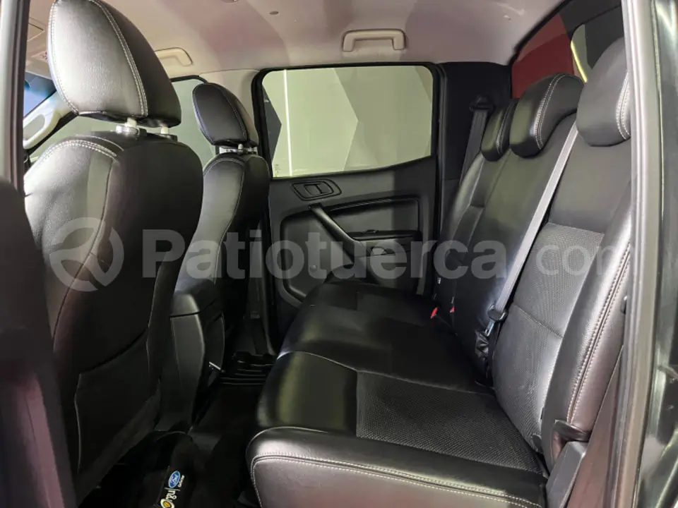 Foto 10 de Ford RANGER XLS