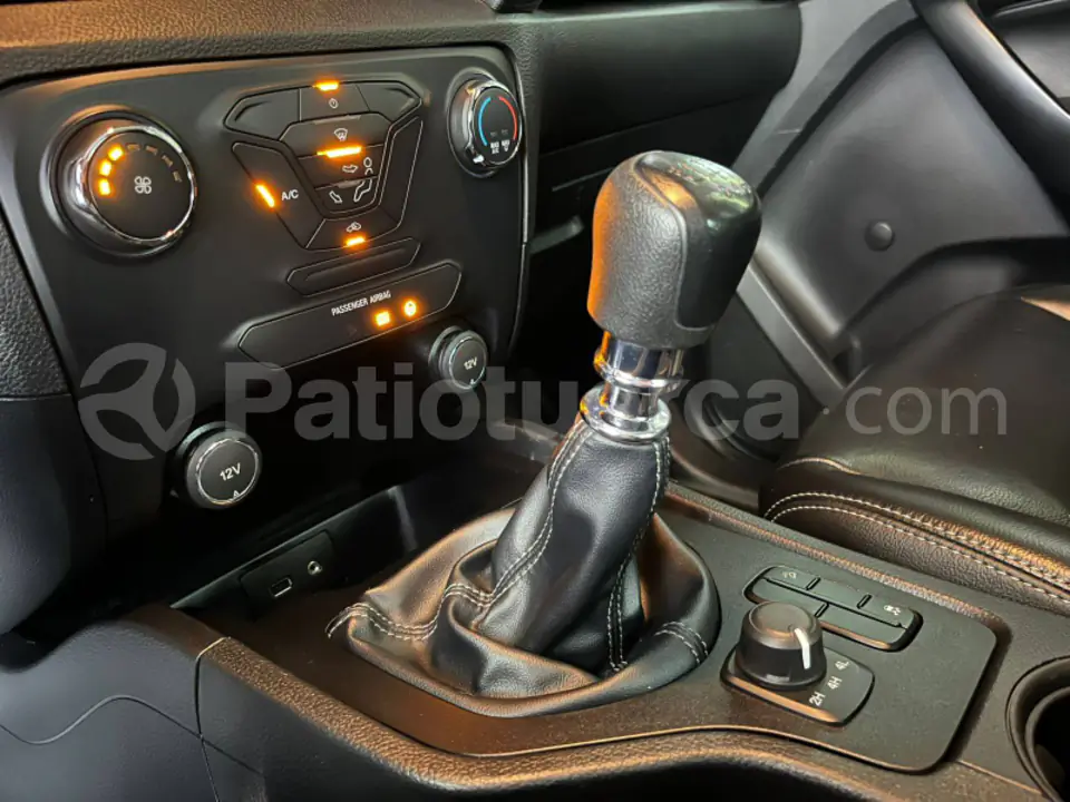 Foto 16 de Ford RANGER XLS