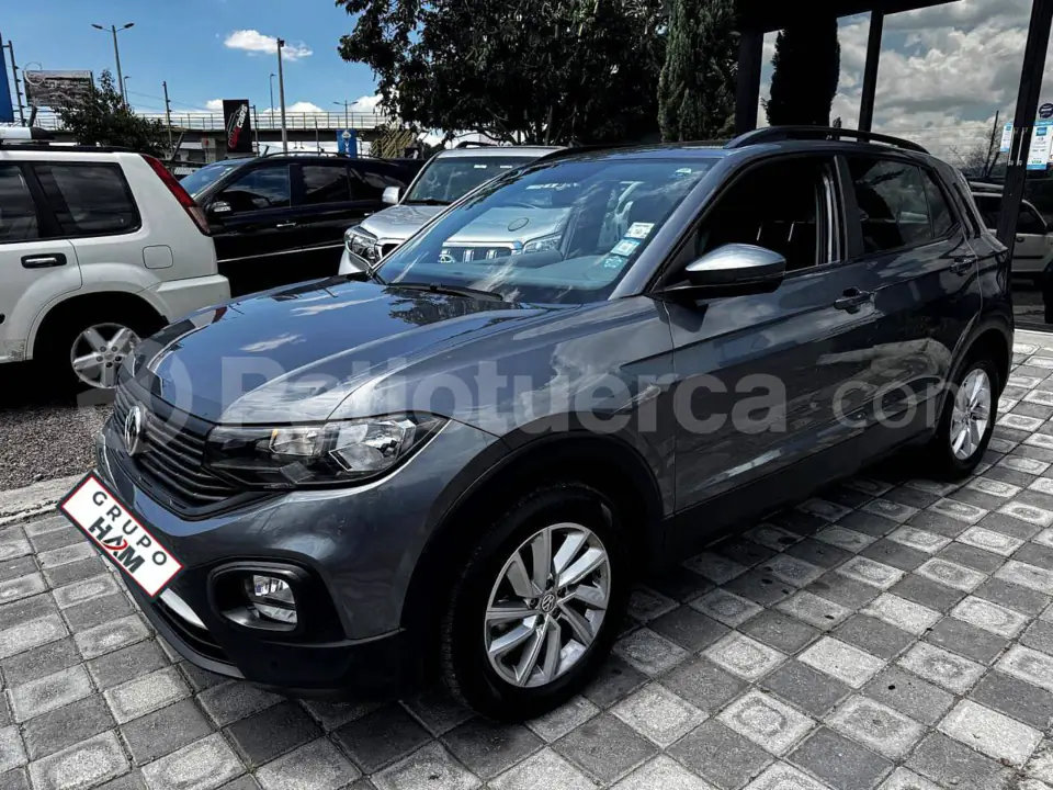 Foto 2 de Volkswagen T-Cross  Trendline