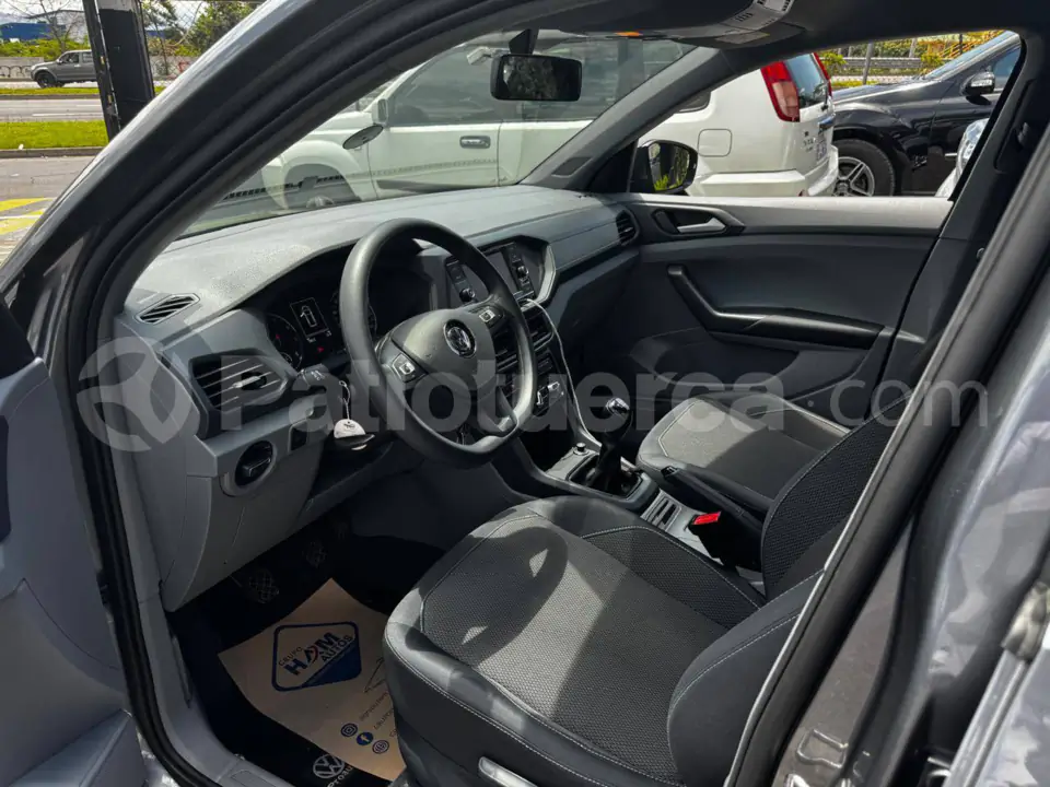 Foto 4 de Volkswagen T-Cross  Trendline