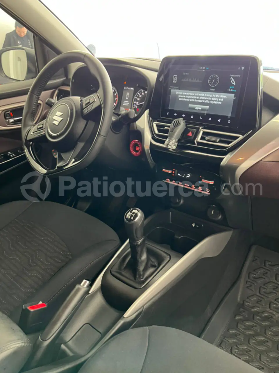 Foto 5 de Suzuki FRONX