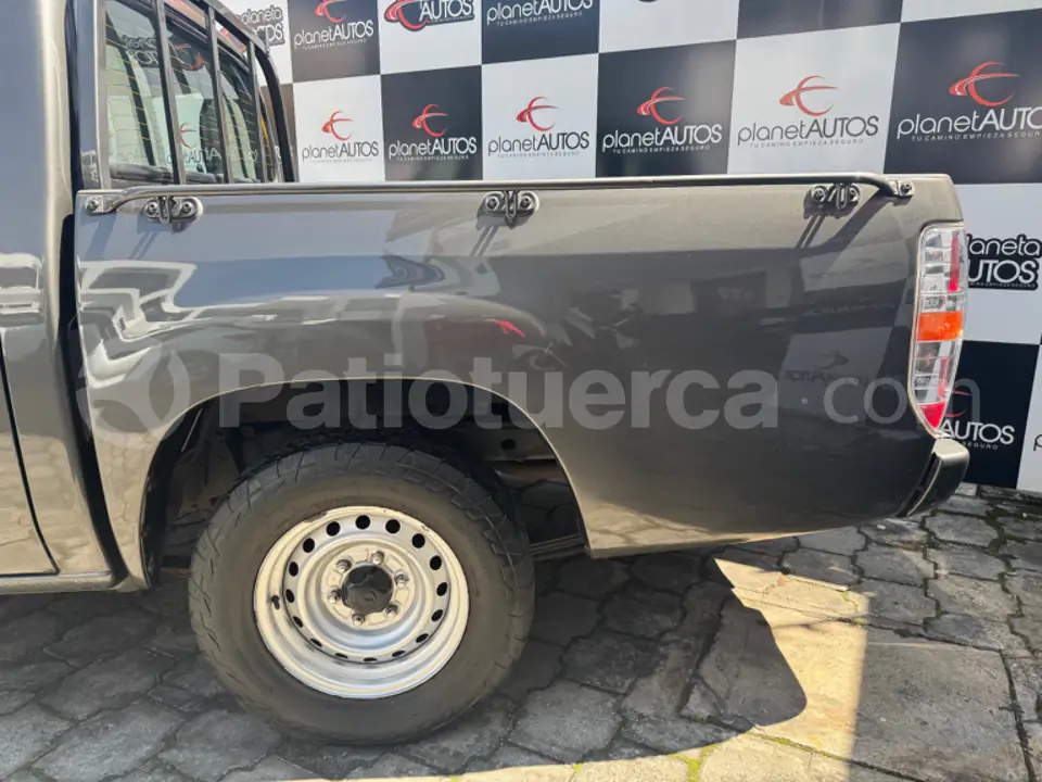 Foto 10 de Mazda BT-50