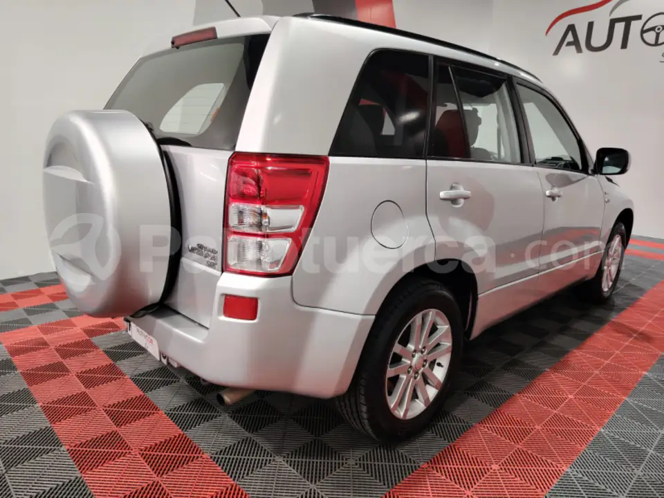 Foto 7 de Suzuki Grand Vitara SZ