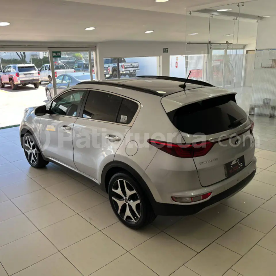 Foto 2 de Kia SPORTAGE GT LINE
