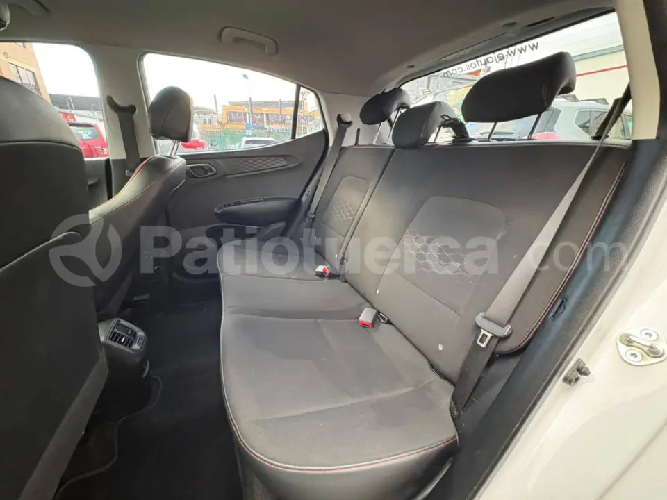 Foto 11 de Hyundai GRAND I10 GLS