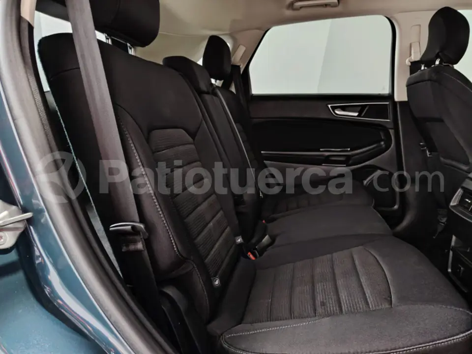 Foto 7 de Ford Edge