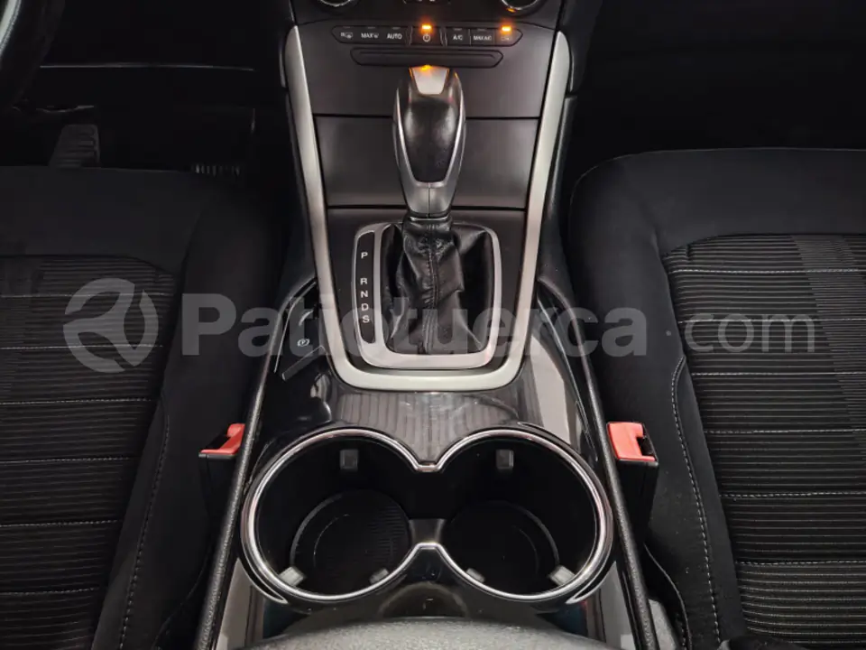 Foto 16 de Ford Edge