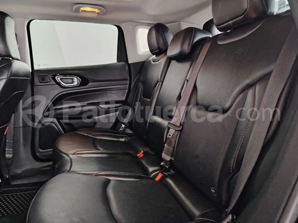 Foto 12 de Jeep Compass