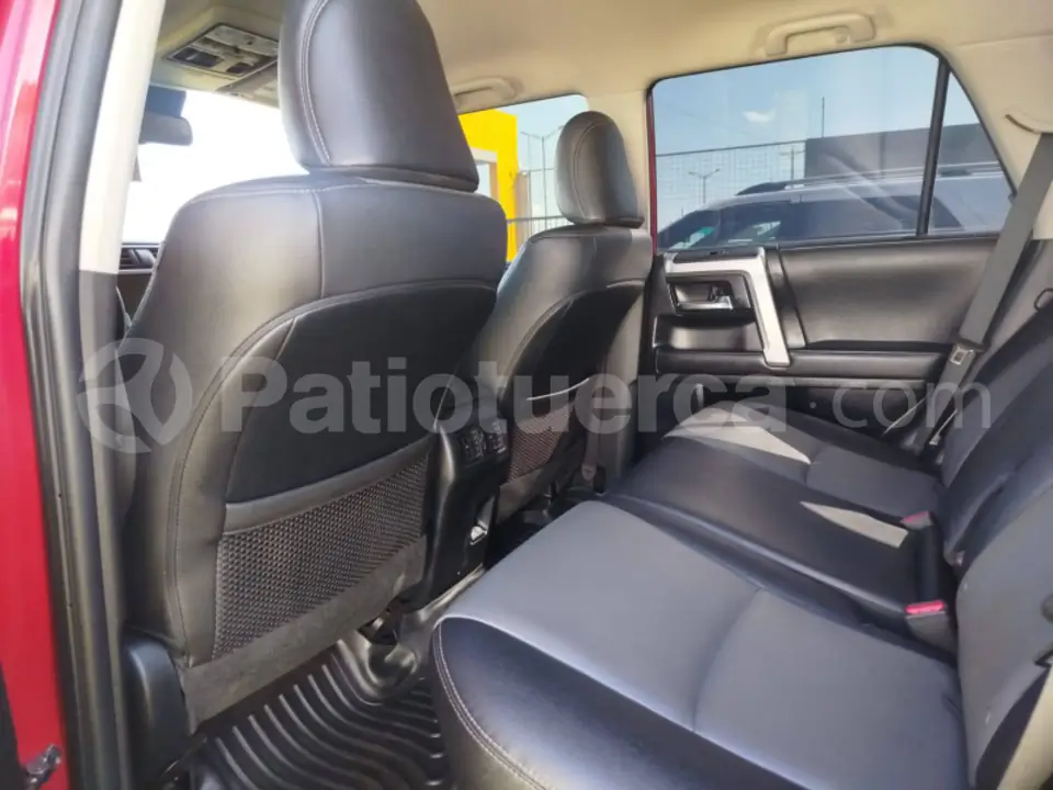 Foto 9 de Toyota 4Runner SR5