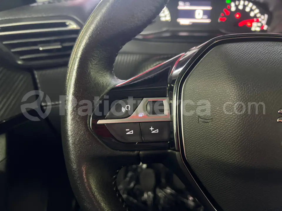 Foto 16 de Peugeot 2008 GT