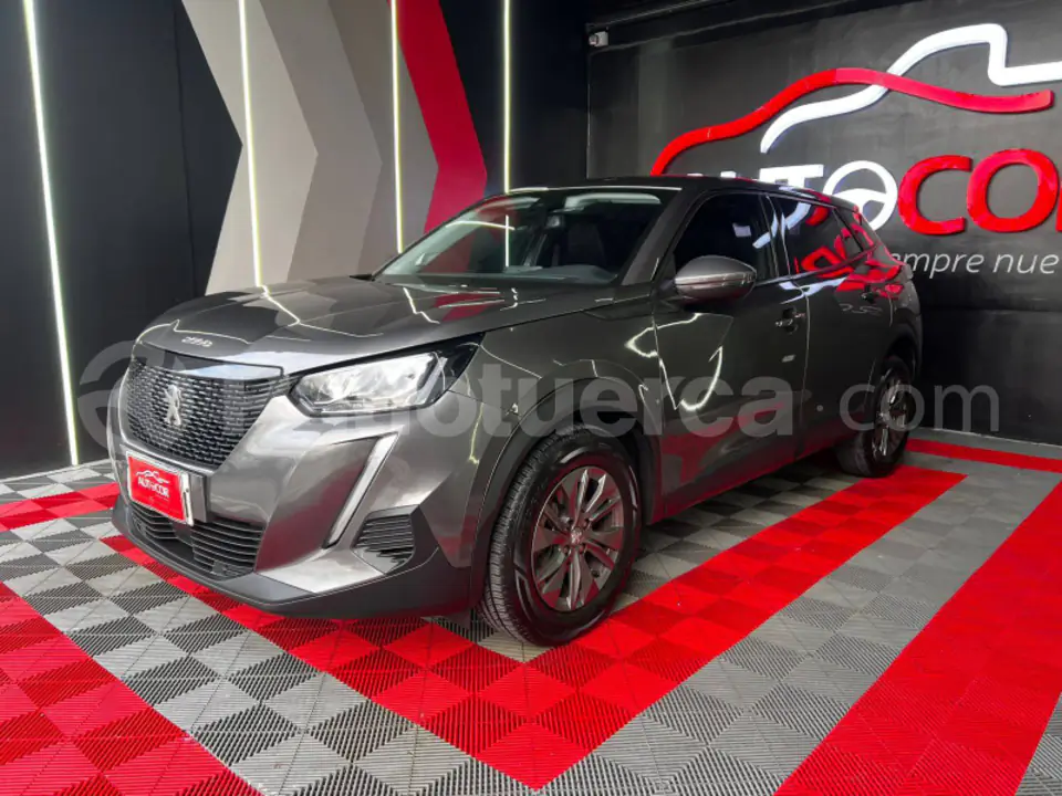 Foto 1 de Peugeot 2008 GT