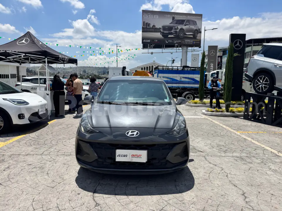 Foto 2 de Hyundai GRAN I10