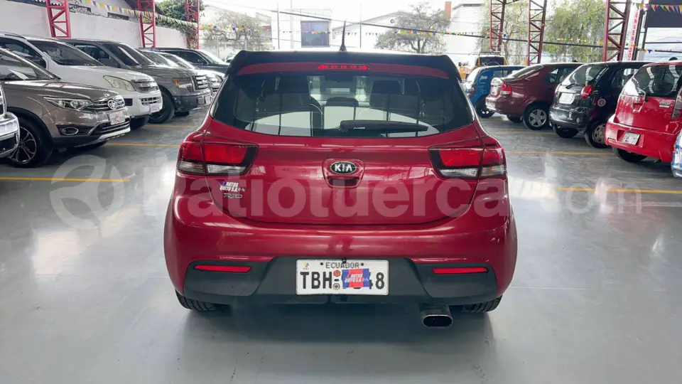 Foto 6 de Kia RIO EX
