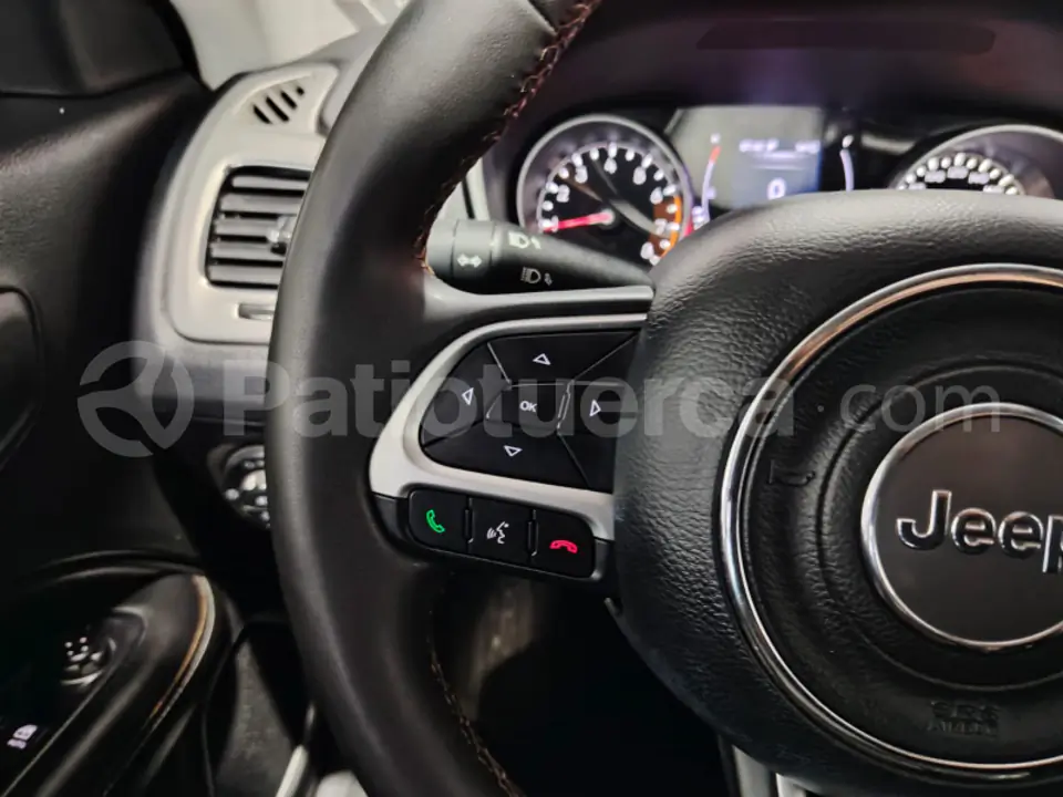 Foto 13 de Jeep Compass