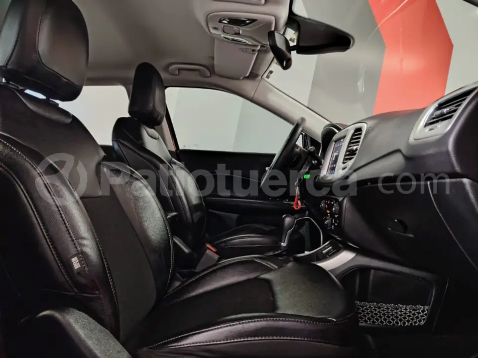 Foto 22 de Jeep Compass