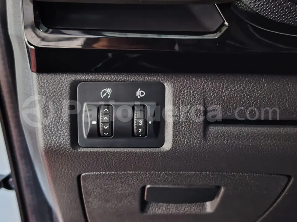 Foto 12 de Chevrolet D MAX CRDI FULL 2.5.