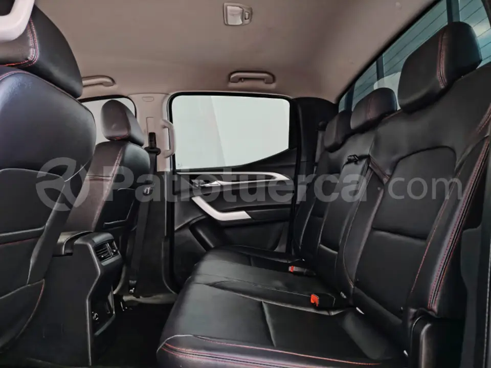 Foto 28 de Chevrolet D MAX CRDI FULL 2.5.