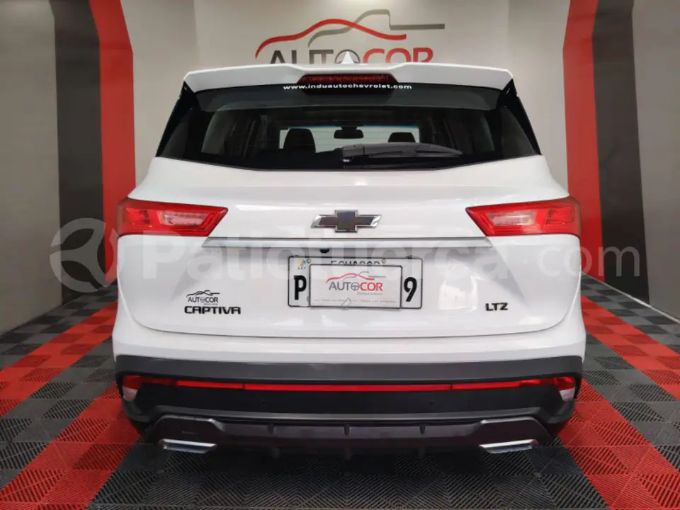 Foto 5 de Chevrolet Captiva LTZ Turbo