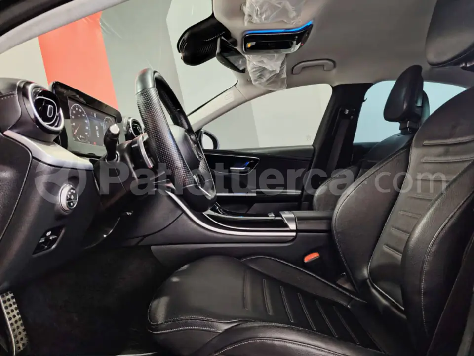 Foto 14 de Mercedes Benz C300 AMG LINE