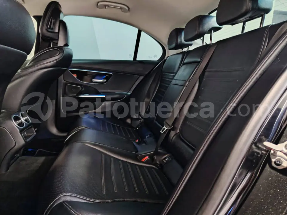 Foto 15 de Mercedes Benz C300 AMG LINE