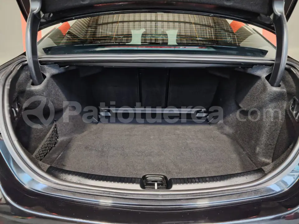 Foto 16 de Mercedes Benz C300 AMG LINE