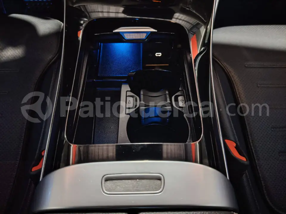 Foto 23 de Mercedes Benz C300 AMG LINE