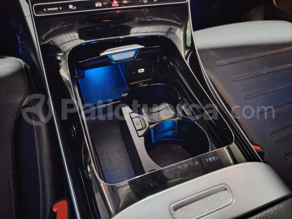 Foto 25 de Mercedes Benz C300 AMG LINE