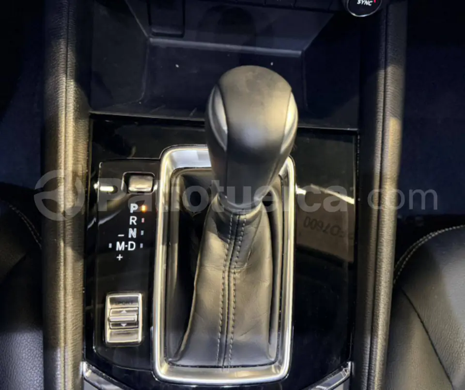 Foto 16 de Mazda CX- 5 CORE