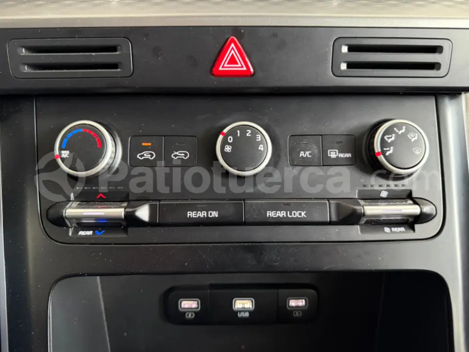 Foto 11 de Kia Grand Carnival
