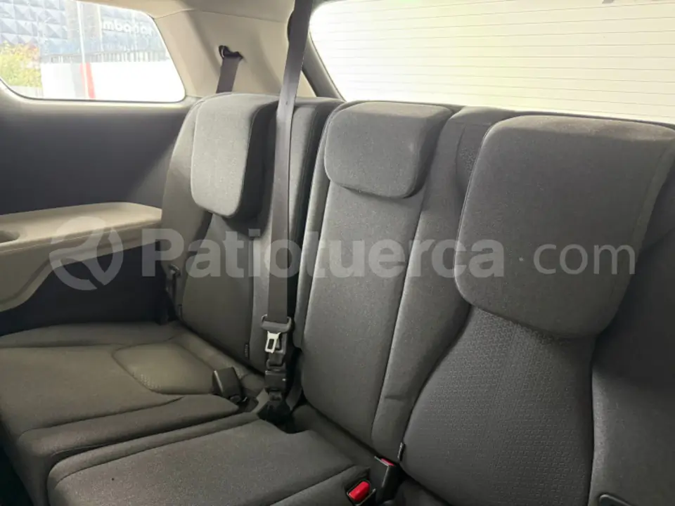 Foto 23 de Kia Grand Carnival