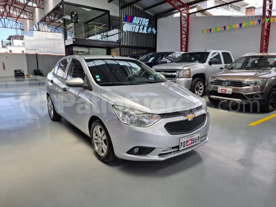 Foto 3 de Chevrolet SAIL LS