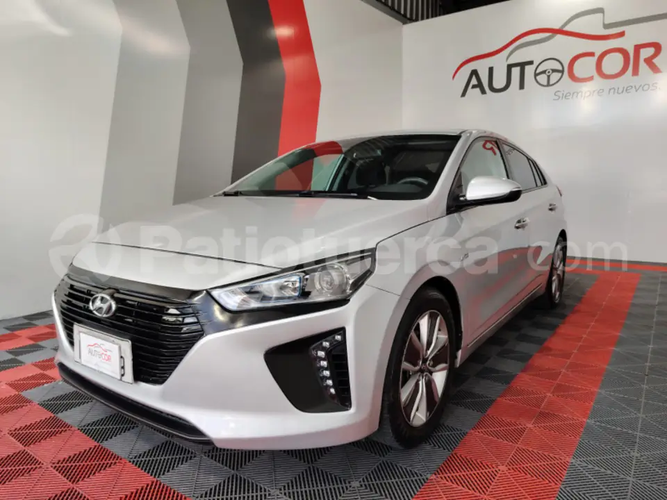 Foto 1 de Hyundai IONIQ