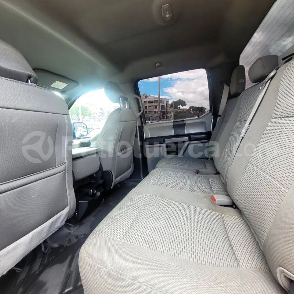 Foto 12 de Ford F150 XLT 4X4