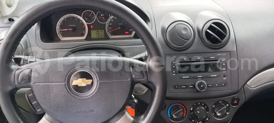 Foto 4 de Chevrolet Aveo Emotion Advance