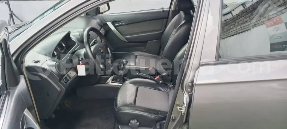 Foto 7 de Chevrolet Aveo Emotion Advance