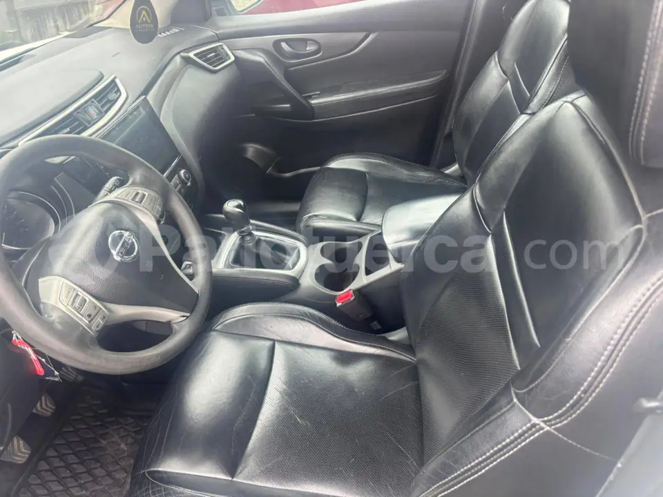 Foto 4 de Nissan Qashqai sense