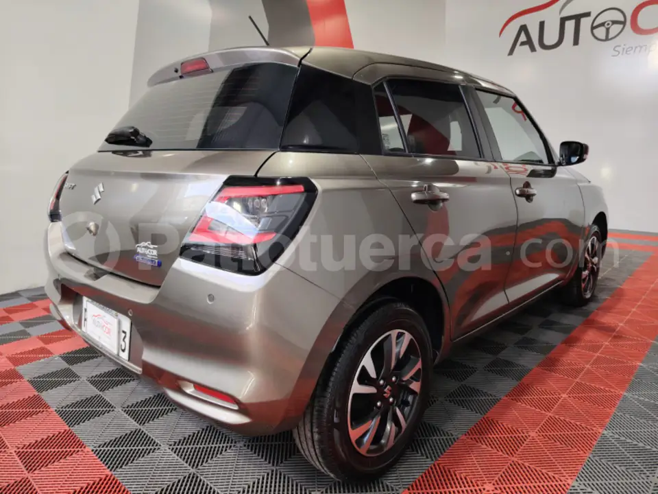 Foto 4 de Suzuki Swift