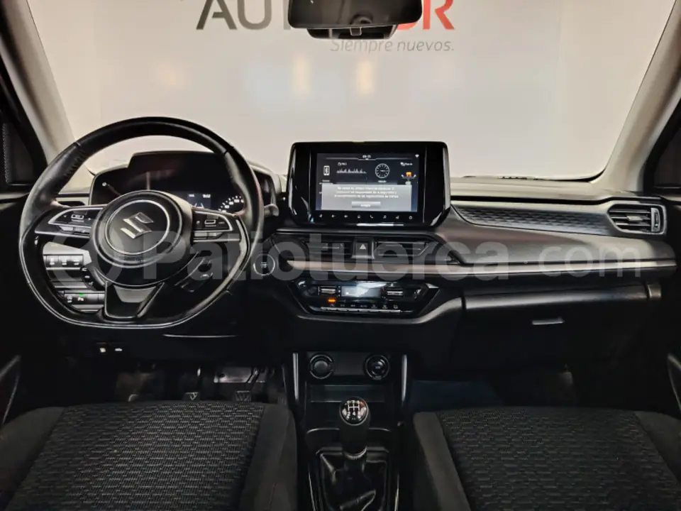 Foto 11 de Suzuki Swift