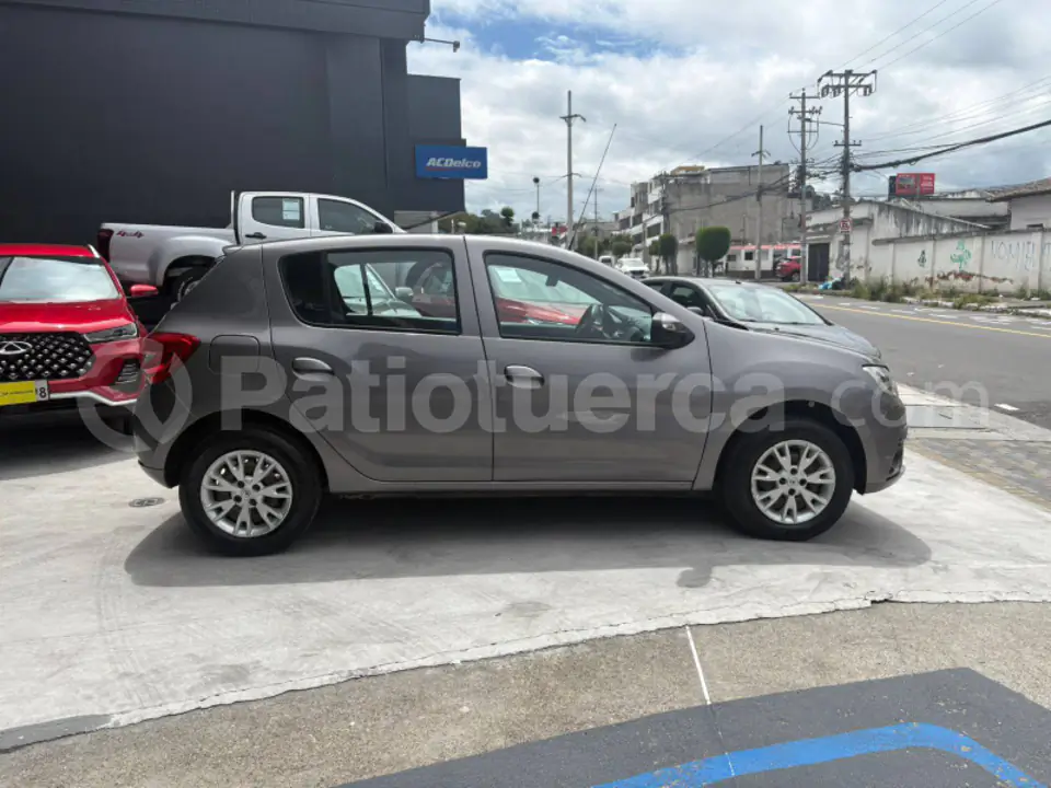 Foto 8 de Renault Sandero