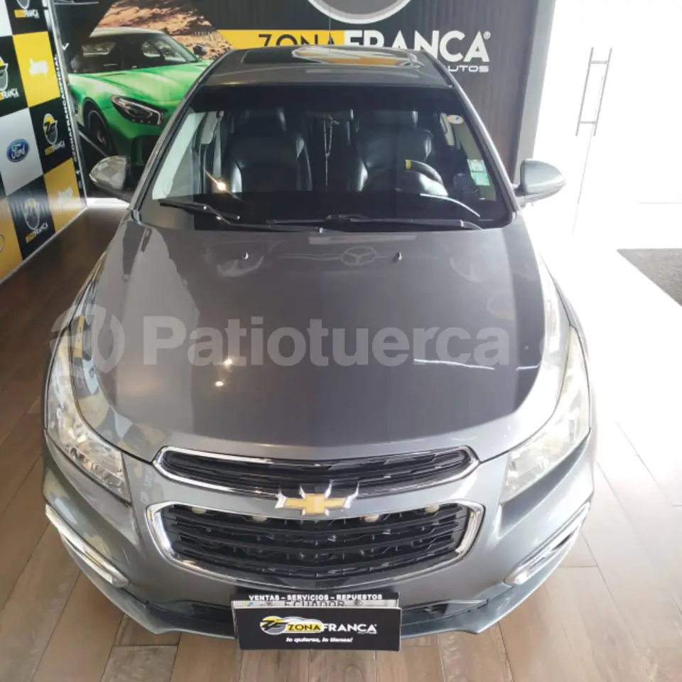 Foto 14 de Chevrolet Cruze