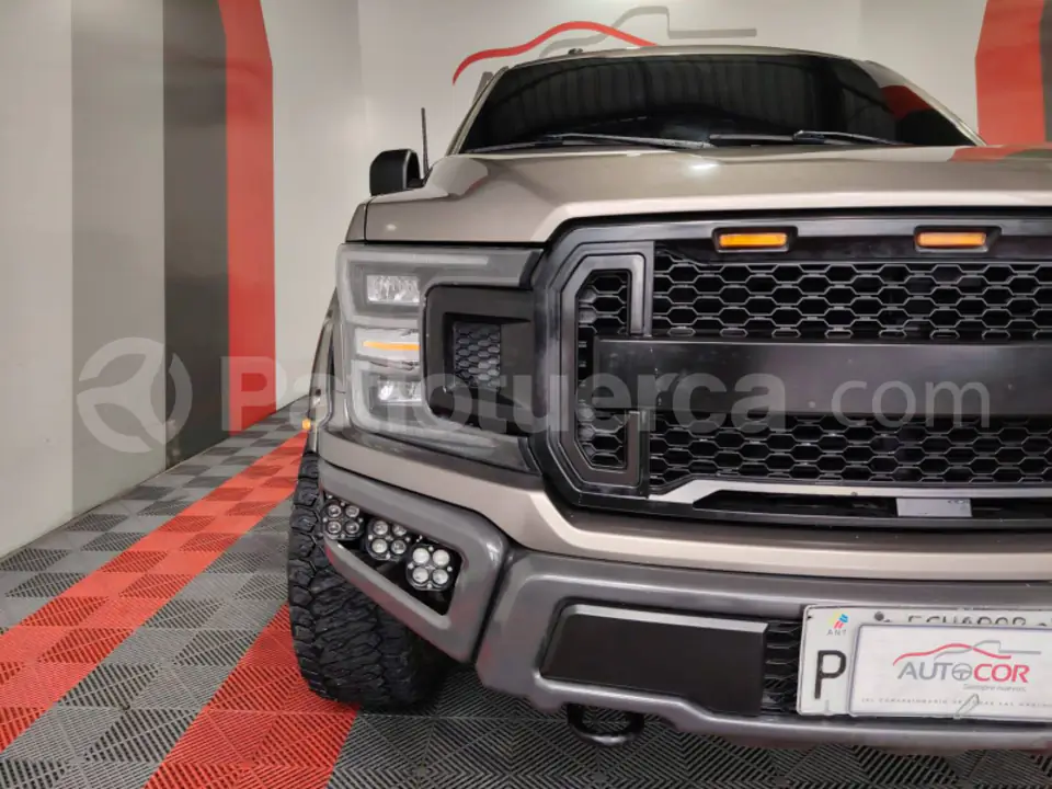 Foto 8 de Ford F150 XLT 4X4