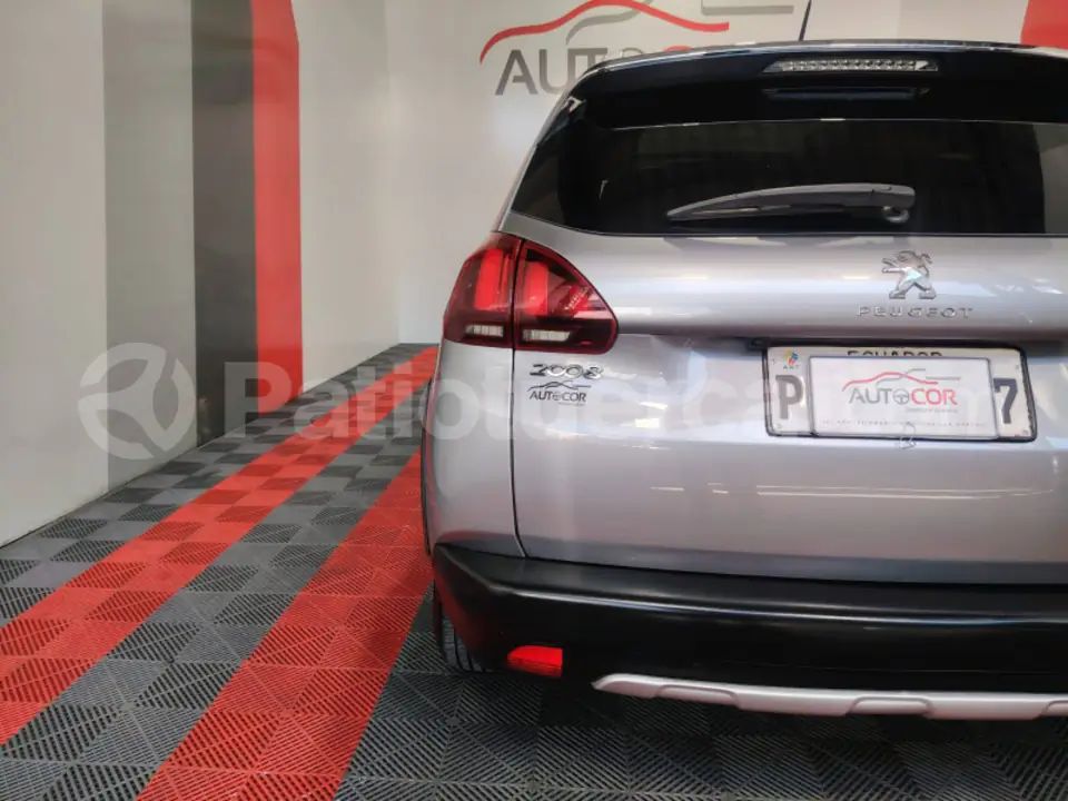 Foto 30 de Peugeot 2008