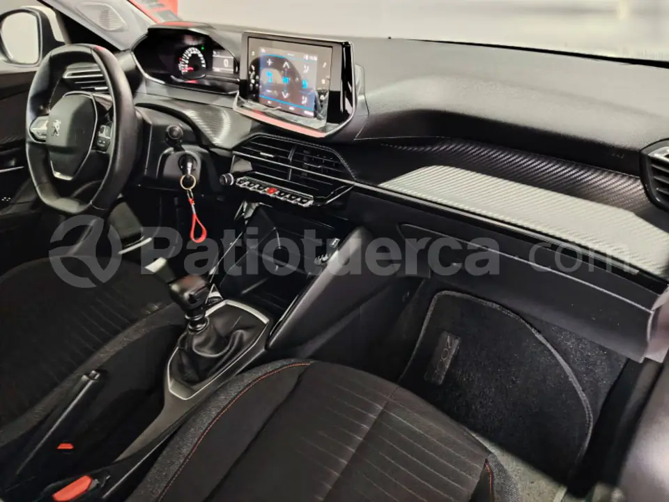 Foto 7 de Peugeot 2008