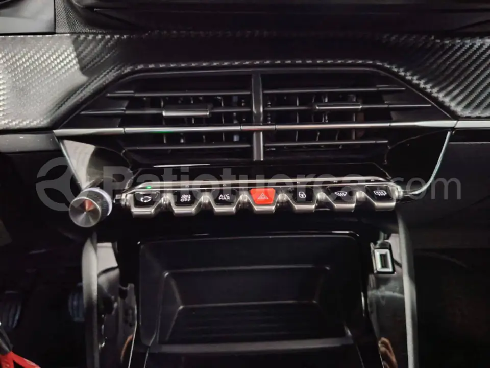 Foto 12 de Peugeot 2008