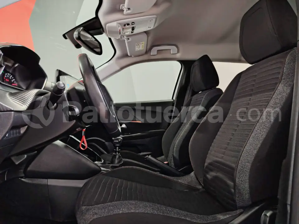 Foto 21 de Peugeot 2008