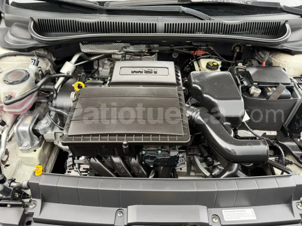 Foto 8 de Volkswagen POLO CONFORTLINE