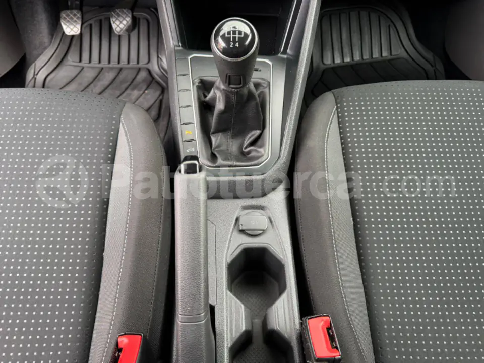 Foto 12 de Volkswagen POLO CONFORTLINE